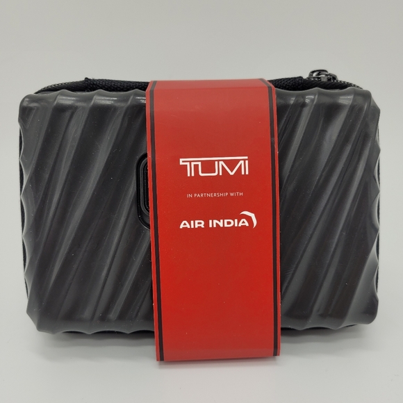 Tumi Other - Tumi Air India 1st Class Black Toiletry Bag Sculptural Design Zip Closure NEW